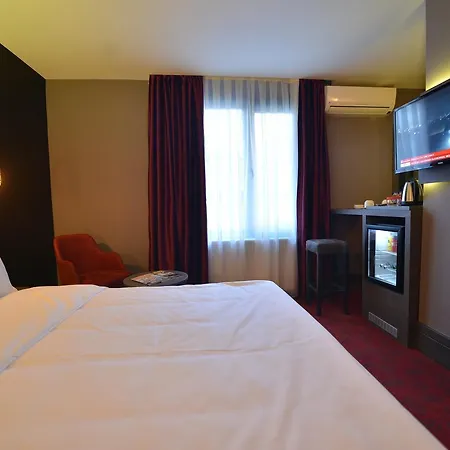 A11 فندق مبيت وإفطار 2*